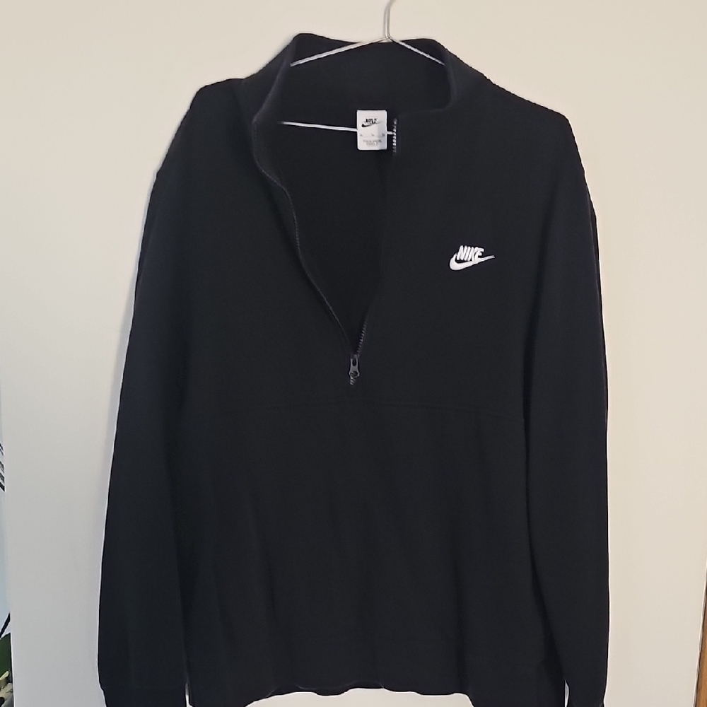 Nike Men's Black Sweater